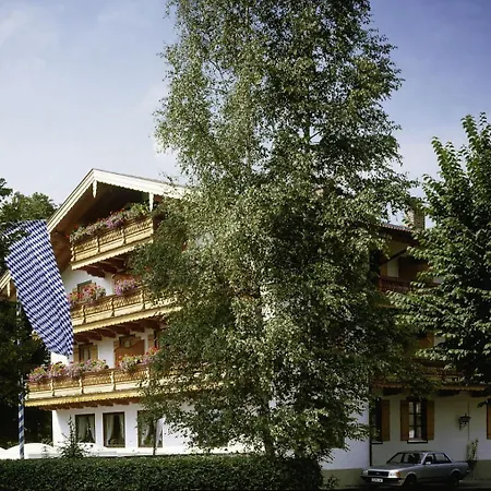 Gaestehaus Pfatischer Hotel Rotta