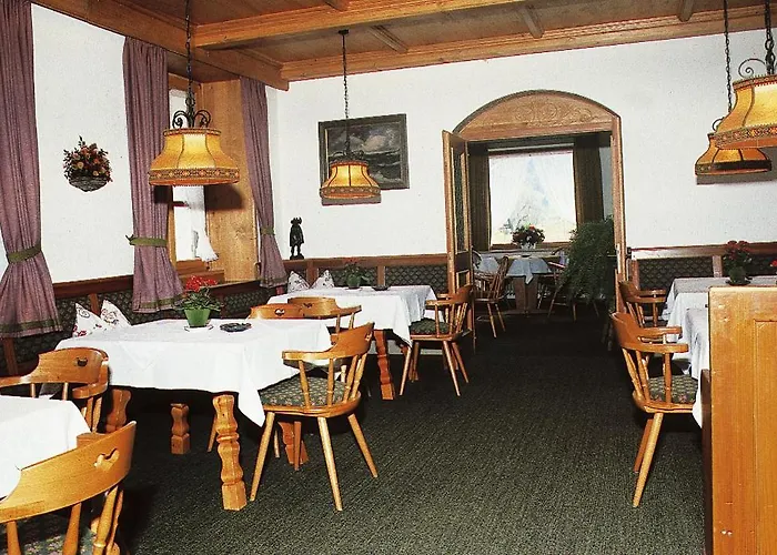Gaestehaus Pfatischer Rottach-Egern