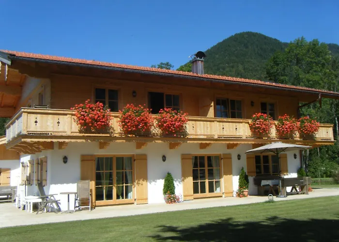 Gaestehaus Pfatischer Hotel Rottach-Egern