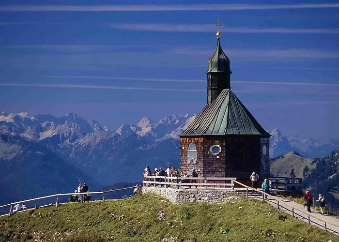 Gaestehaus Pfatischer Rottach-Egern